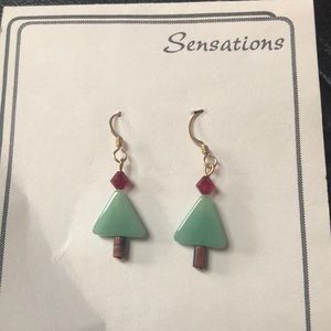 Christmas tree earrings